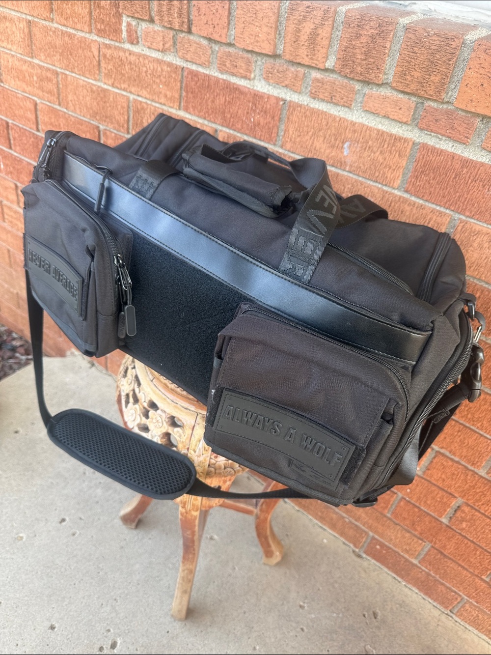 🖤Alpha Wolfpak  40L Ultimate Duffle Bag-Never Average (Black)🖤